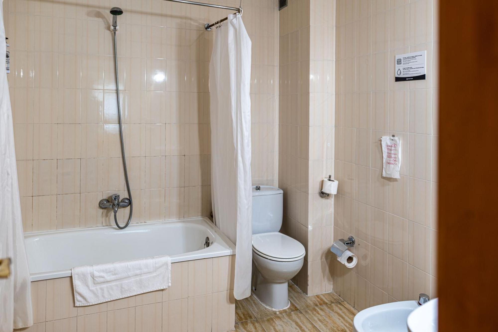 Hotel Alda גיחואלו מראה חיצוני תמונה